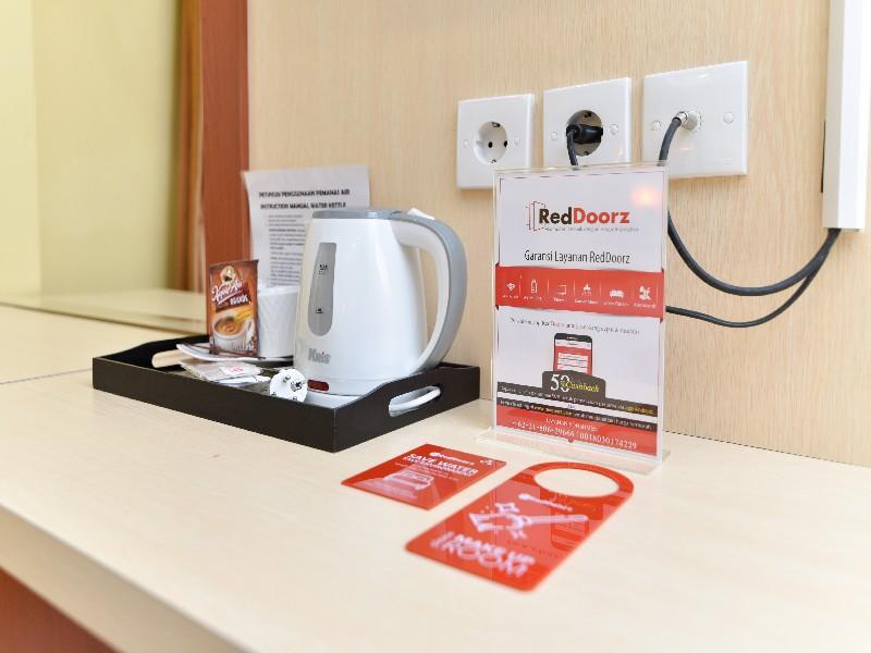 Reddoorz Plus Near Mall Bali Galeria 2 Denpasar Exteriör bild