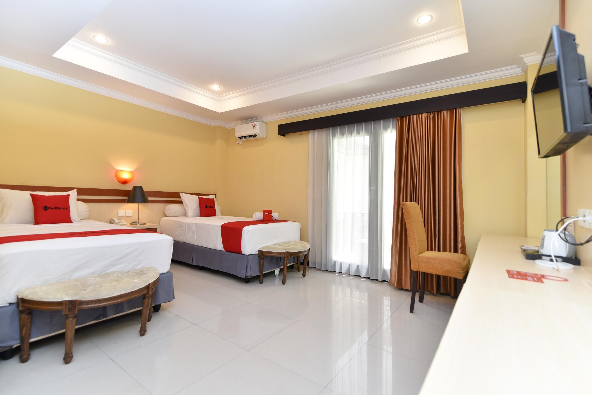 Reddoorz Plus Near Mall Bali Galeria 2 Denpasar Exteriör bild
