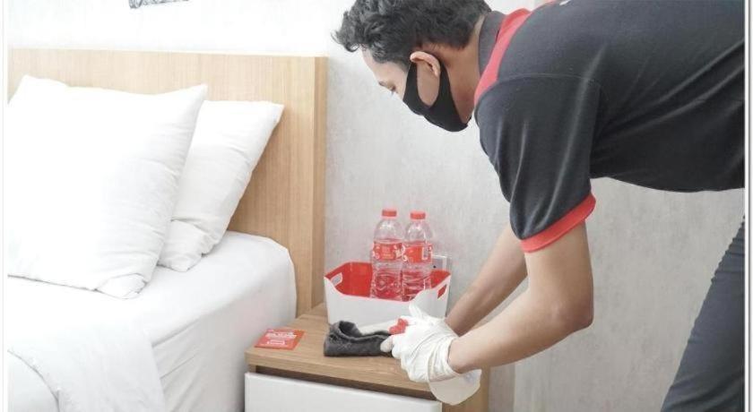Reddoorz Plus Near Mall Bali Galeria 2 Denpasar Exteriör bild