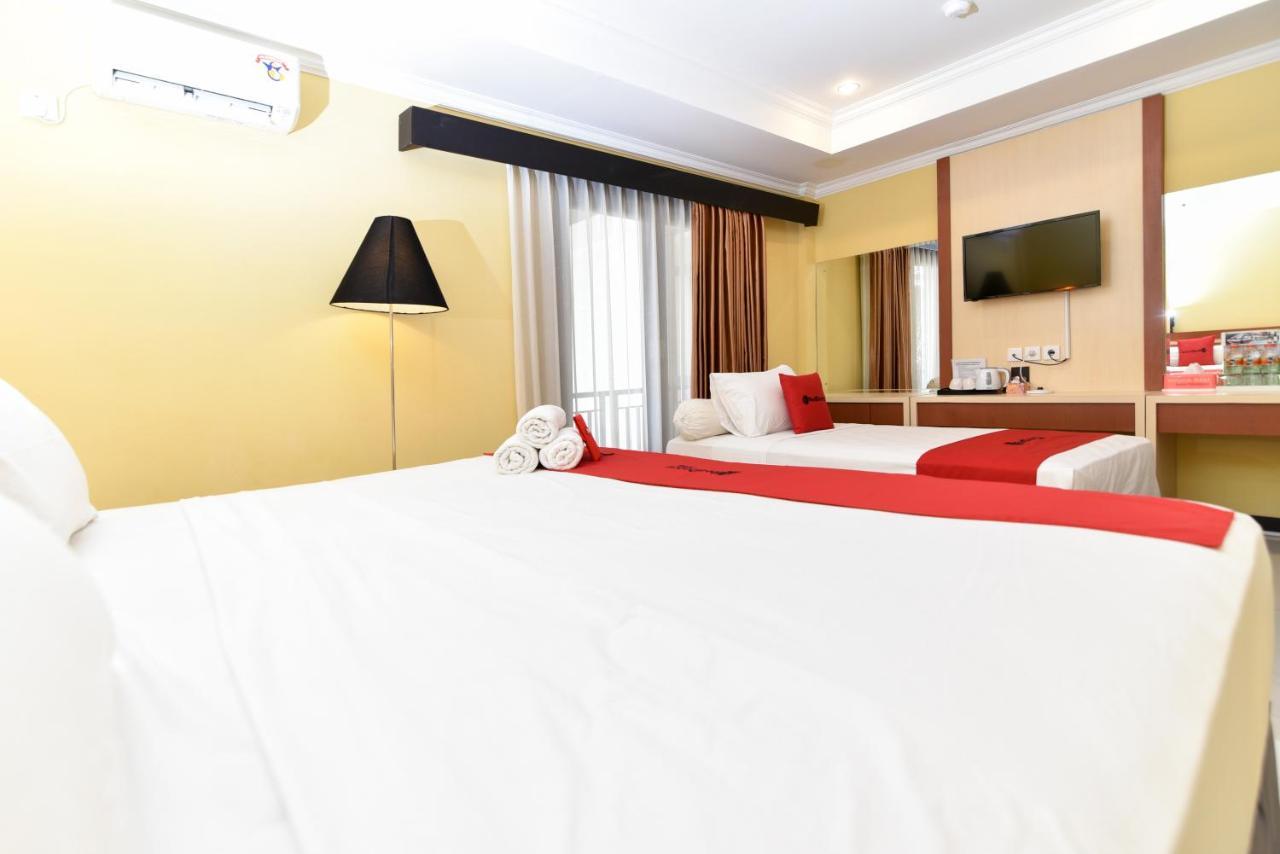 Reddoorz Plus Near Mall Bali Galeria 2 Denpasar Exteriör bild