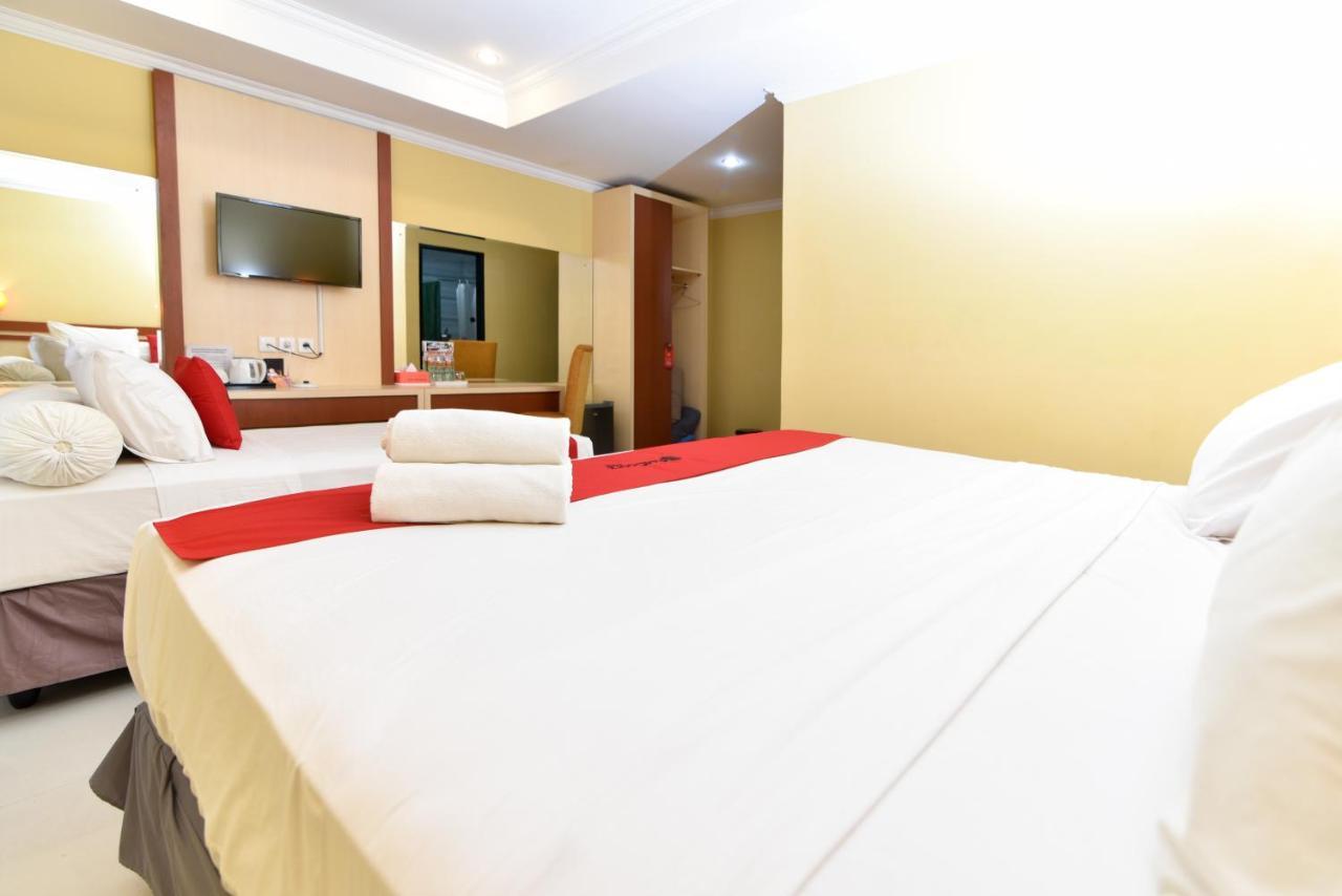 Reddoorz Plus Near Mall Bali Galeria 2 Denpasar Exteriör bild