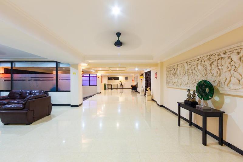 Reddoorz Plus Near Mall Bali Galeria 2 Denpasar Exteriör bild